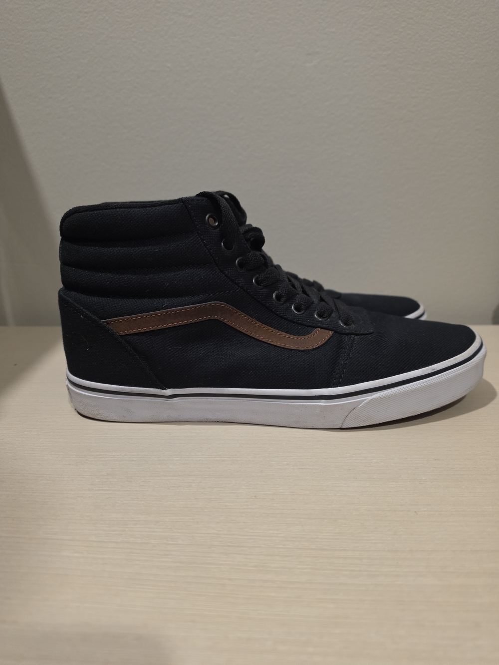 Vans Ward Hi Black Canvas Brown Stripe High Top Sneakers Men's Size 11 EUC